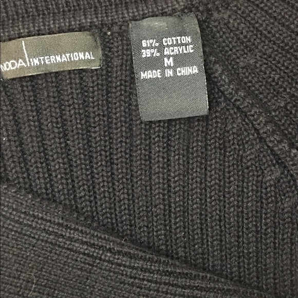Moda International Black sweatshirt - Picture 4 of 6